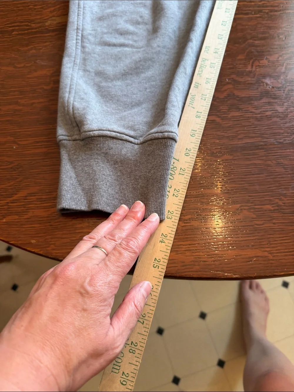 Lululemon Press Pause Jogger Heather Gray Size 12